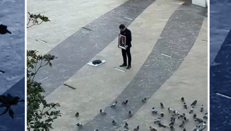 Saat 09.05’te duygulandıran görüntü: Çevredekiler kayda aldı