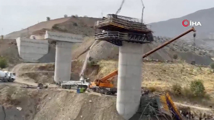 Son dakika… Diyarbakır’da viyadük inşaatında iskele çöktü: Yaralılar var