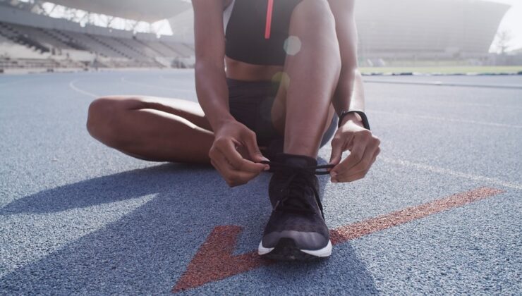 Spor giyim devinden satın alma rekabeti: Hisseler fırladı