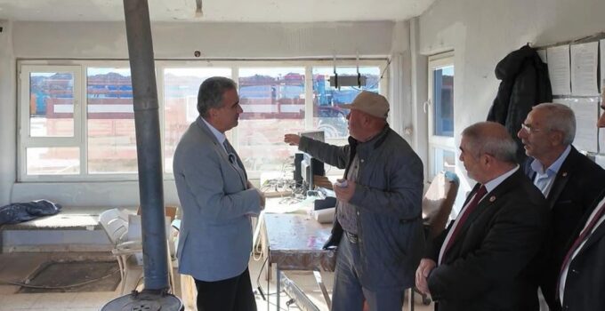 Traktörlerine banka tarafından rehin konulan üretici: Çiftçi bitti