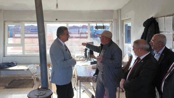 Traktörlerine banka tarafından rehin konulan üretici: Çiftçi bitti