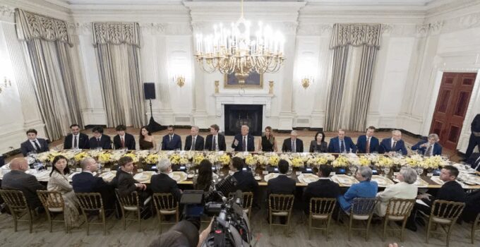 Trump, ABD’li banka ve finans devleriyle kritik akşam yemeğinde buluşacak