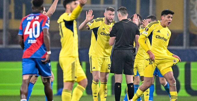 UEFA’dan Fenerbahçe ile Viktoria Plzen’e para cezası