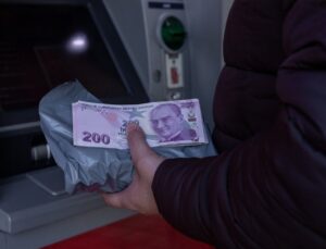Ünlü bankadan 100 bin lira faizsiz kredi: Tek bir şartı var