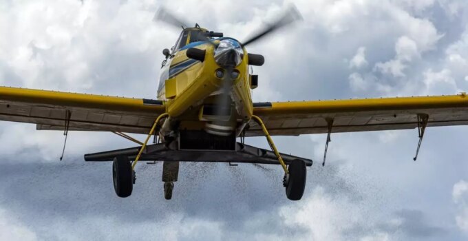 Yangın söndürme uçağı Hırvatistan’da düştü, pilot şehit oldu