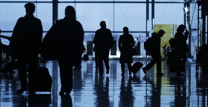 Yılbaşı öncesi seyahat yoğunluğu patladı: Bilet aramalarında %54 artış