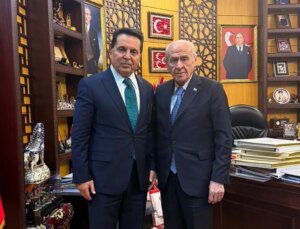 Ahmet Özer tahliyesinden 1 ay sonra Bahçeli’ye gitti! Düştüğü not da manidar