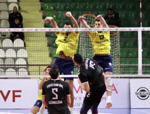 Akkuş Belediyespor: 0-3 Fenerbahçe Medicana maç sonucu (Voleybol SMS Grup Efeler Ligi)