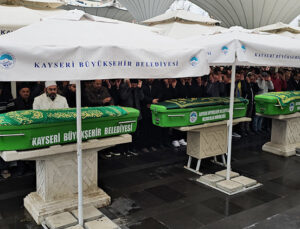 Anne ve iki çocuğu yan yana son yolculuğuna uğurlandı