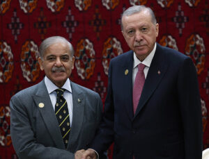 Cumhurbaşkanı Erdoğan, Pakistan Başbakanı Şerif ile görüştü