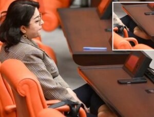 DEM Partili Öznur Bartın TBMM’de ayakkabılarını çıkardı