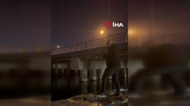 Denize ateş edip ‘ses terapisi’ diyerek sosyal medyada paylaştı! Gözaltına alındı