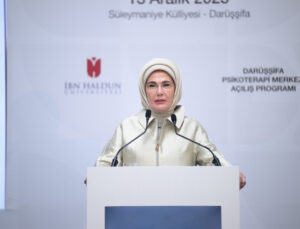 Emine Erdoğan, İHÜ İPAM Darüşşifa Psikoterapi Merkezi’nin açılışına katıldı