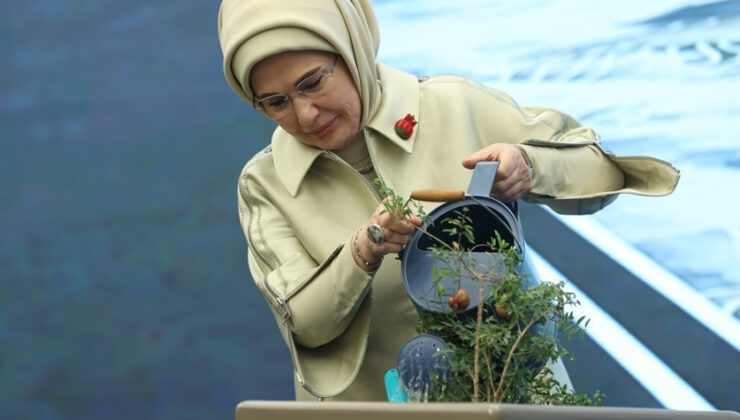 Emine Erdoğan, TOGEM-DER’in Artsın Eksilmesin Dönüşüm Pazarının açılışına katıldı