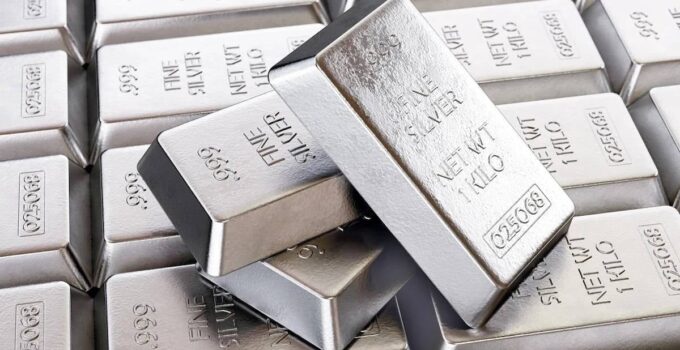 Gümüş rekor tazeledi