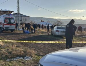 Silahlı kavgada baba öldü, oğlu ve yeğeni yaralandı