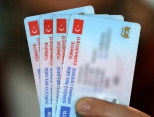 Sürücü belgeleriyle ilgili önemli karar! AYM o düzenlemeyi iptal etti