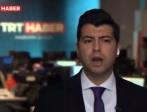 TRT canlı yayınında bir kadın "Yeter" diye bağırıp ceketini yırttı