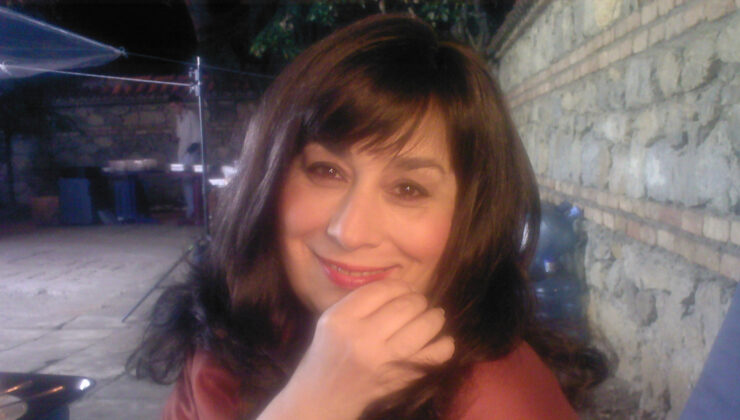 Çığlık çığlığa yardım çağrısında bulundu