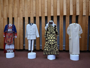 Emine Erdoğan’dan Fransa’daki ‘Türkiye Dokuma Atlası-Kumaşın Hafızası’ sergisine ilişkin paylaşım