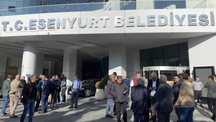 Esenyurt Belediyesi Temizlik İşleri Müdürü: Oğlum çektiği çizgilerle şafak sayıyor