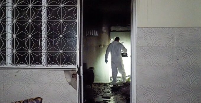 İzmir’de evde çıkan yangında 11 yaşındaki çocuk hayatını kaybetti