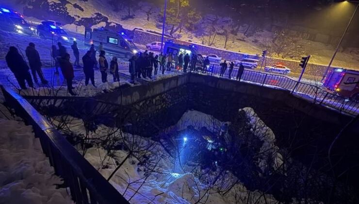 Kahramanmaraş’ta otomobil köprüden düştü: 5 yaralı