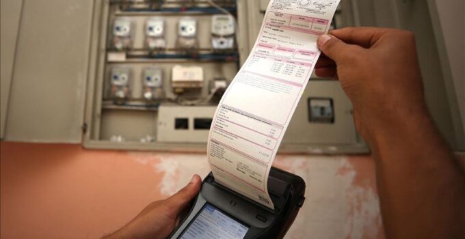 Milyonlarca kişiyi ilgilendiriyor: Doğalgaz ve elektriğe zam gelecek mi?