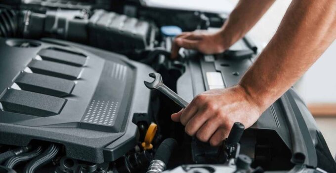 Sanayi ve servis çilesi bitiyor: Otomobilde 100 yıllık gelenek tarih oldu!