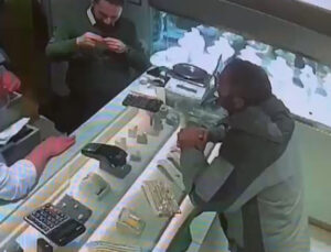 Sarıyer’de sahte altın kolyeyle kuyumcuyu dolandırdı; gerçek Kapalıçarşı’da eritilince ortaya çıktı