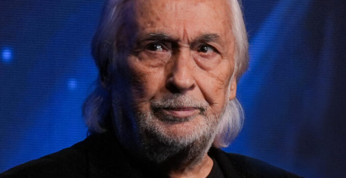 Seha Okuş, hayatını kaybetti