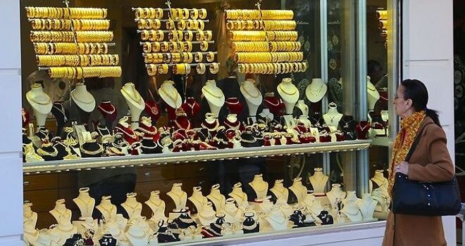 Ünlü para uzmanından net uyarı: “Nakde ihtiyacınız yoksa elinizdekini sakın bozmayın”