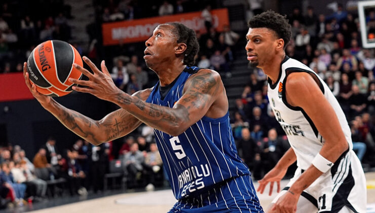 Anadolu Efes 91-60 Virtus Bologna (Euroleague maçı özeti)