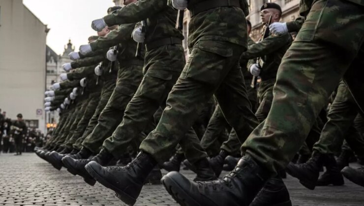 Belçika, yedek askerlik için yaş sınırını 67’ye yükseltti