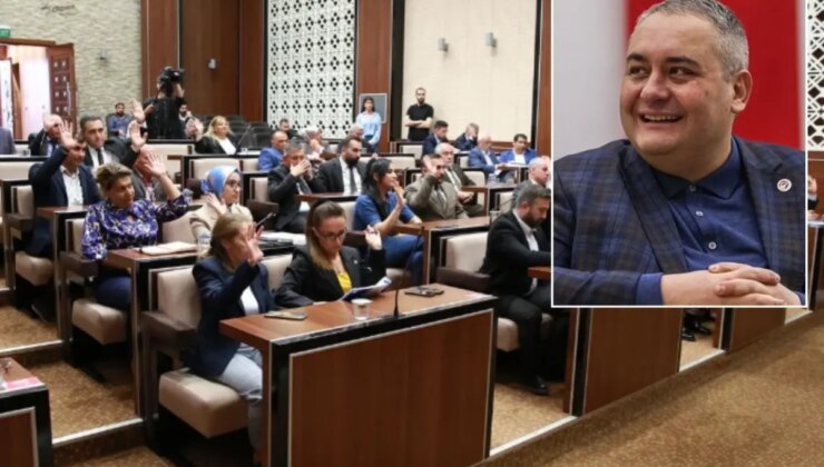 CHP’yi sarsan istifanın ardından meclis üyelerinden ortak açıklama: Kabul edilemez buluyoruz