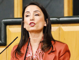 DEM Parti: Yapıcı adımlar bekliyoruz