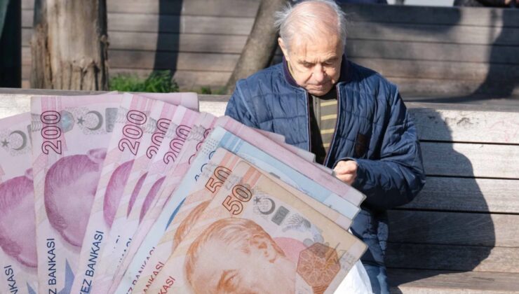 Emeklilerin beklediği ödemeler 2 gün sonra hesaplara yatacak