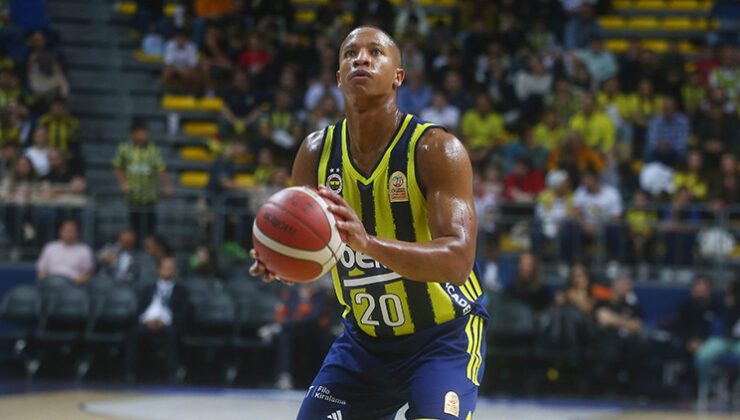 Fenerbahçe’den Devon Hall için sakatlık açıklaması!