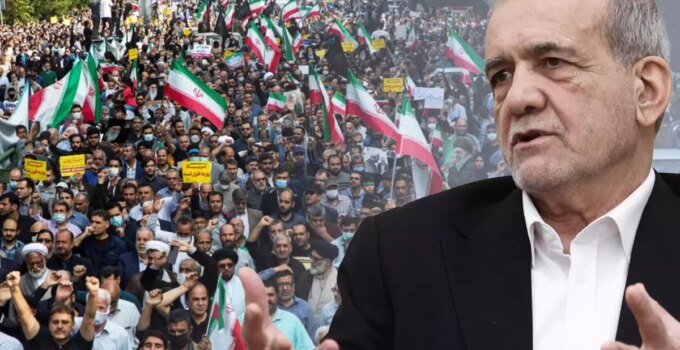 İran Cumhurbaşkanı Pezeşkiyan’dan ülkedeki protestoların seyrini değiştirecek sözler