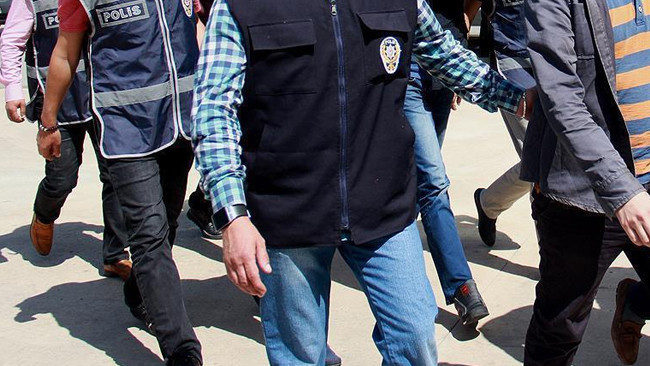 İstanbul merkezli 8 ilde FETÖ/PDY operasyonu: 18 gözaltı