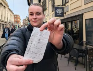 Kahve almaya gitti, bir anda küresel ekonomiyi dahi katlayan servete sahip oldu