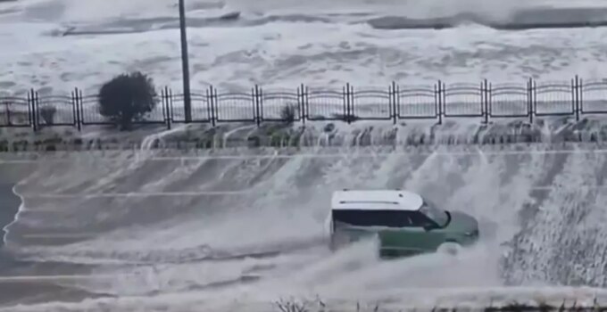 Karadeniz taştı, Rizelinin anlatımı güldürdü: Bataysun ula dur!