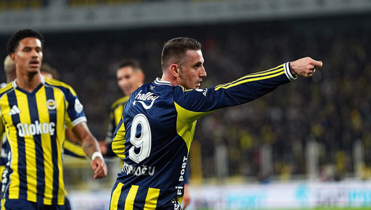 Kerem Aktürkoğlu’ndan forma rekabeti sorusuna yanıt!