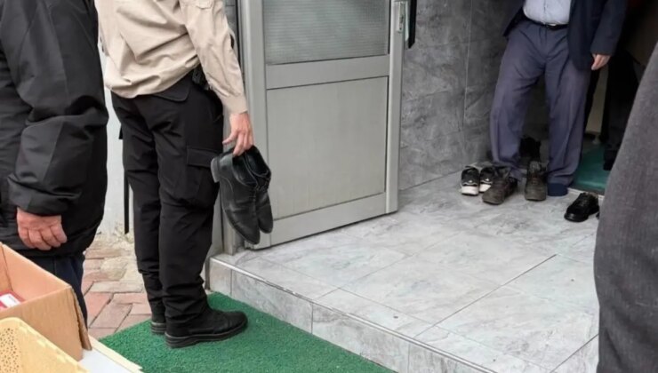 Koruma polisine ayakkabılarını tutturan kaymakam, asaleten atandı