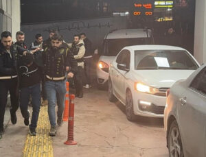 Kuyumcu dükkanında altınları gasbedip, polisi yaralayan 6 şüpheli yakalandı