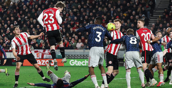 Lider Arsenal’e Brentford çelmesi!