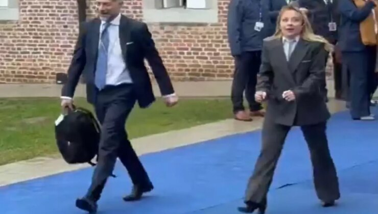 Meloni’nin zorlu anları! Dışarıya adımını atar atmaz şoka girdi