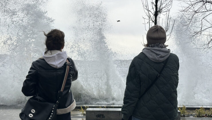 Meteoroloji’den açıklama! Hava sıcaklıkları artıyor; batıda lodos var, 3 il için yağmur uyarısı