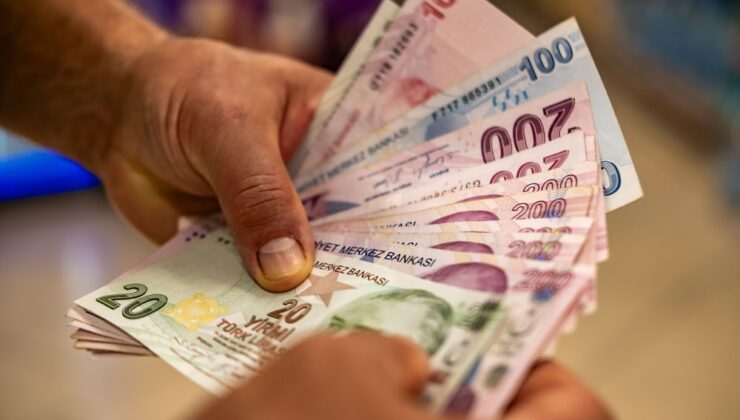 Milyonlarca emeklinin hesabına bugün ödemeler yatırılacak