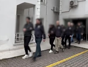 Sakarya merkezli 12 ilde çocuk müstehcenliği operasyonu: 13 tutuklama